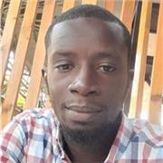 Je suis Professeur, traducteur et interprète d'Anglais avec une expérience significative dans le domaine.